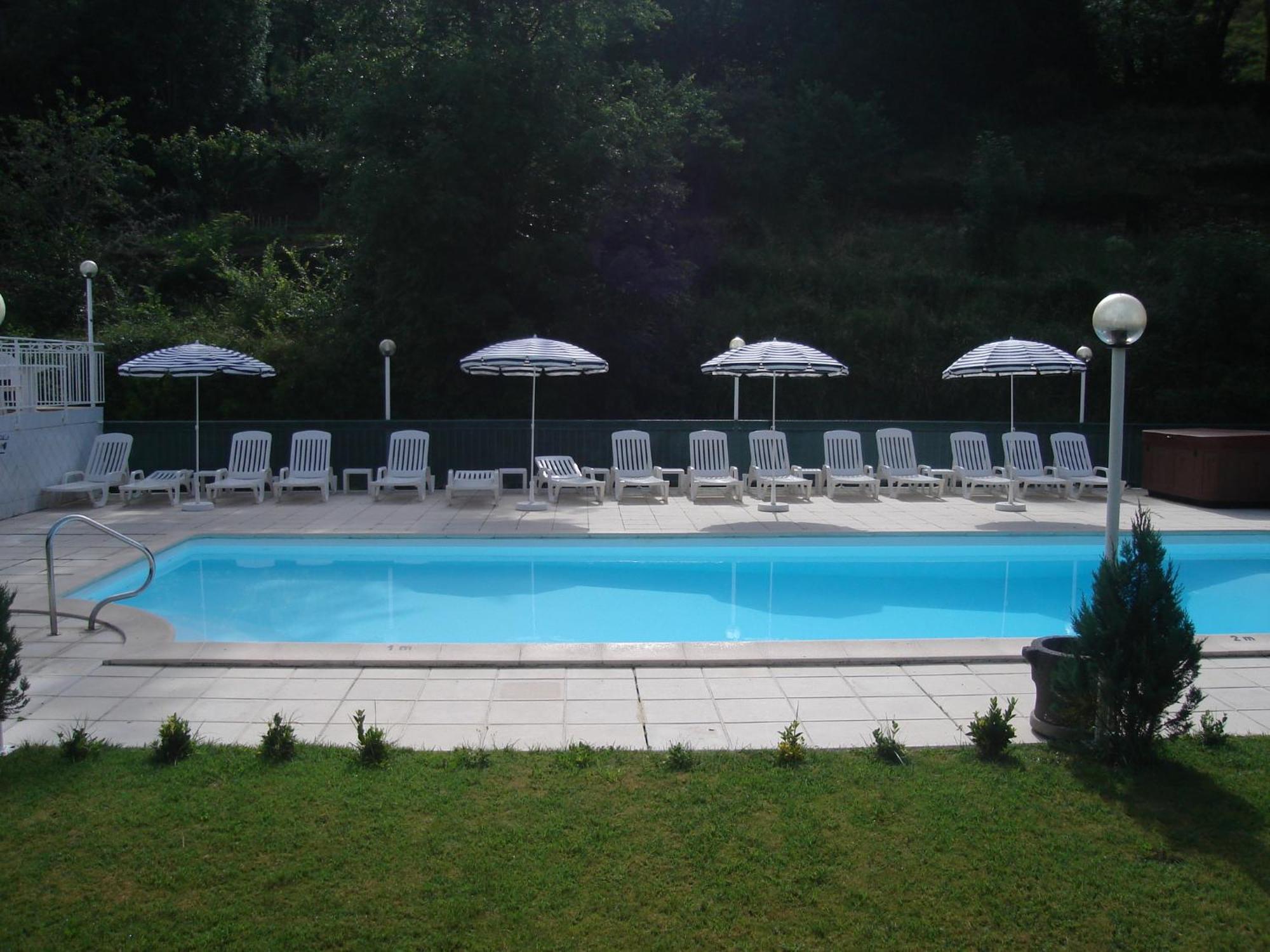 Hotel Beausejour Chaudes-Aigues Exterior foto