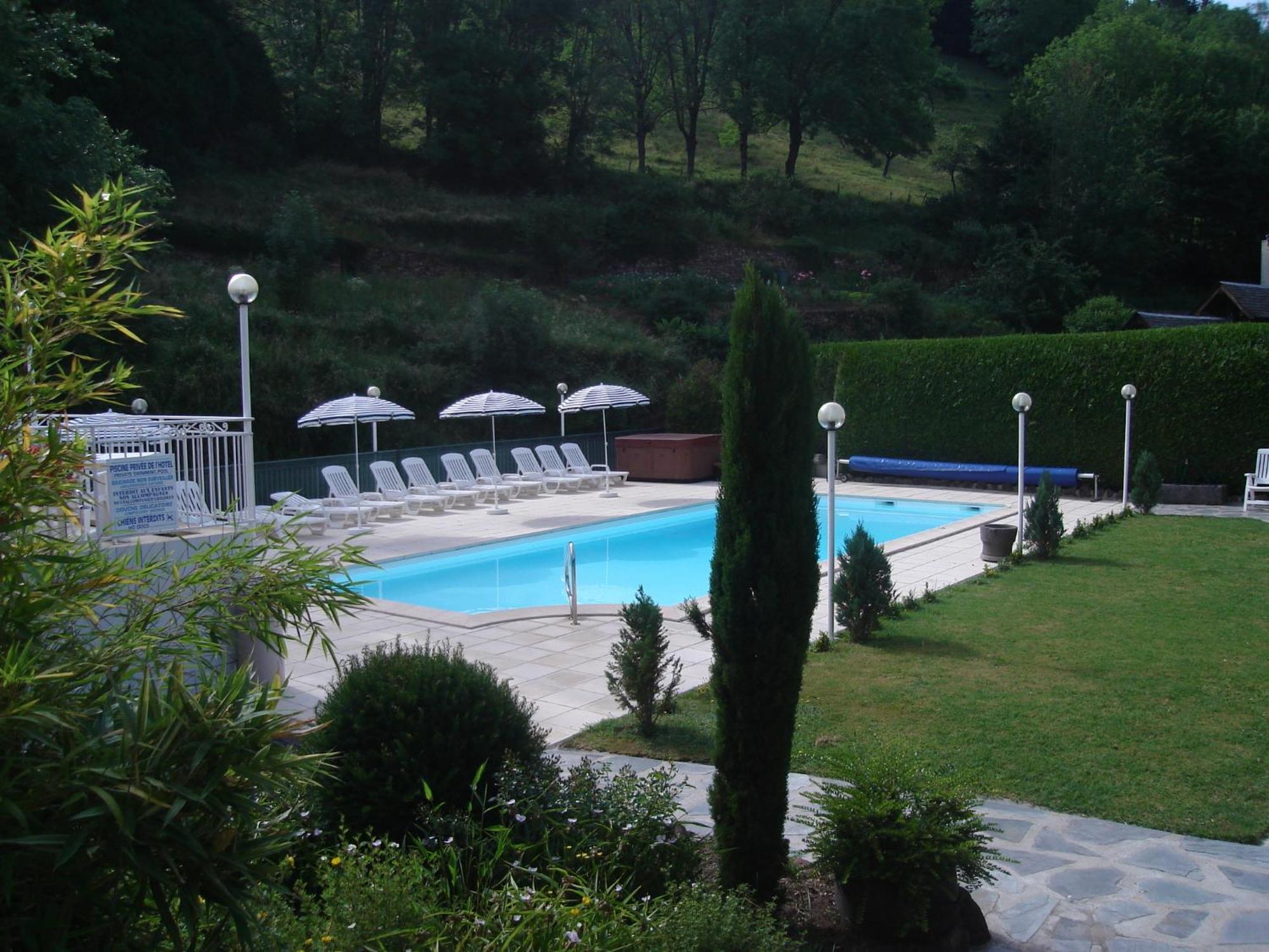 Hotel Beausejour Chaudes-Aigues Exterior foto