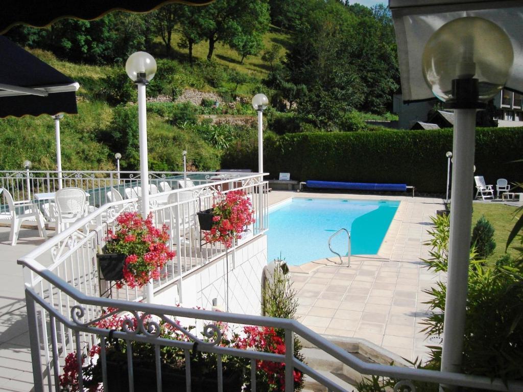Hotel Beausejour Chaudes-Aigues Exterior foto
